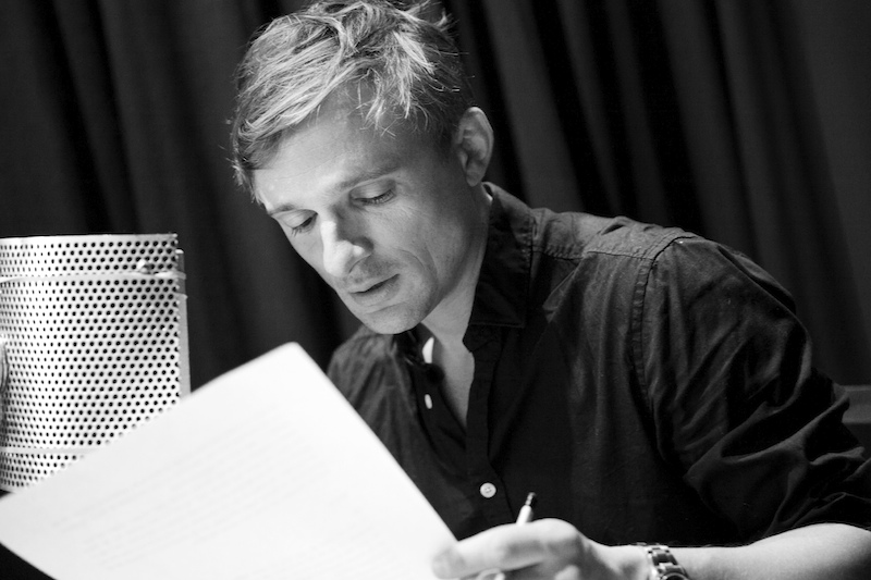 Florian Lukas im Studio
